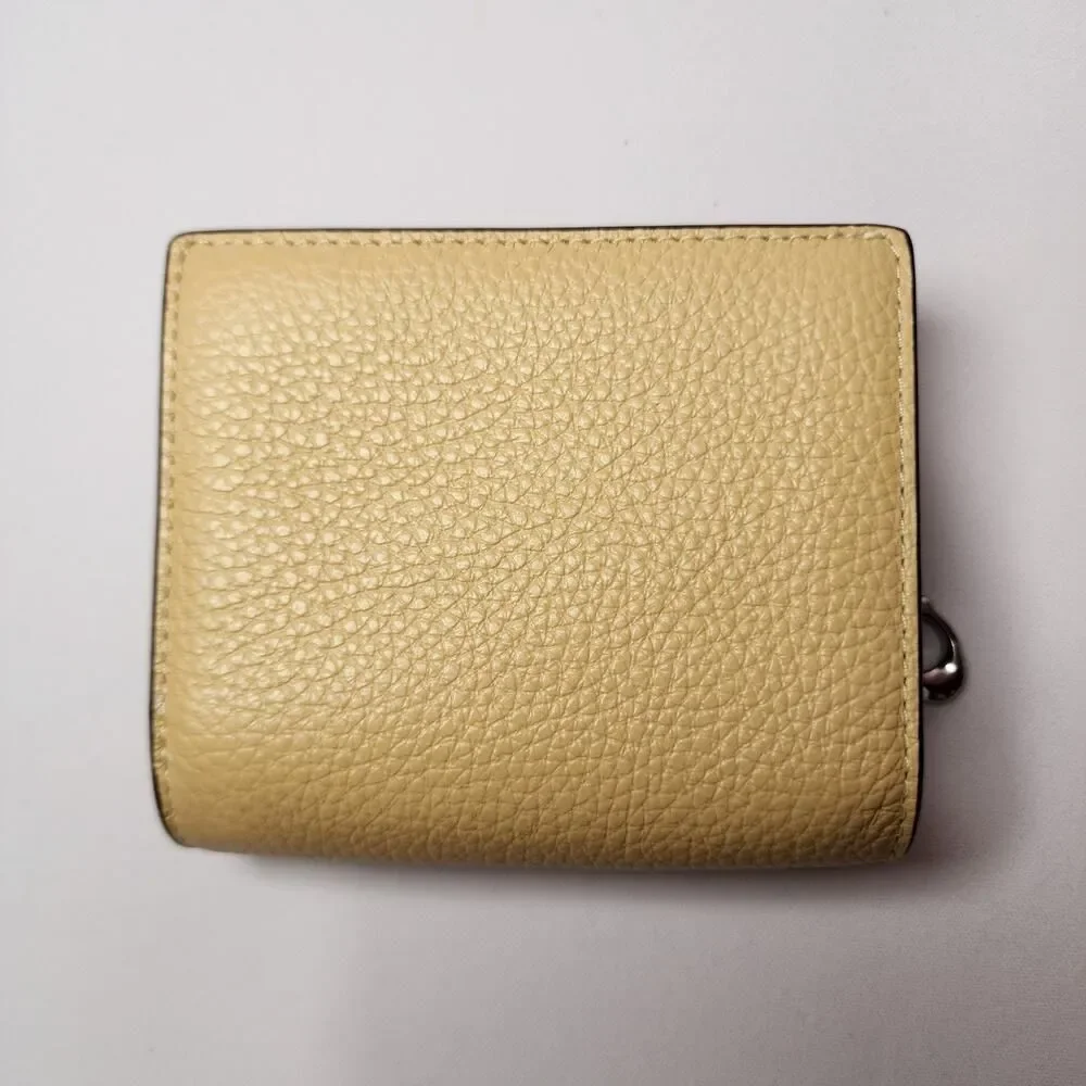 NWT Coach CBN90 X Peanuts Charlie Brown Snap Wallet Leather Hay Multi - Picture 3 of 8